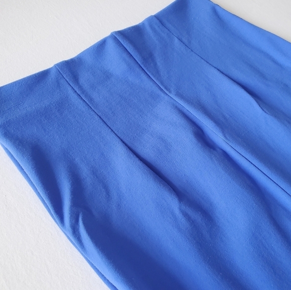 Bebe Flounce Bottom Midi Skirt - Picture 10 of 11